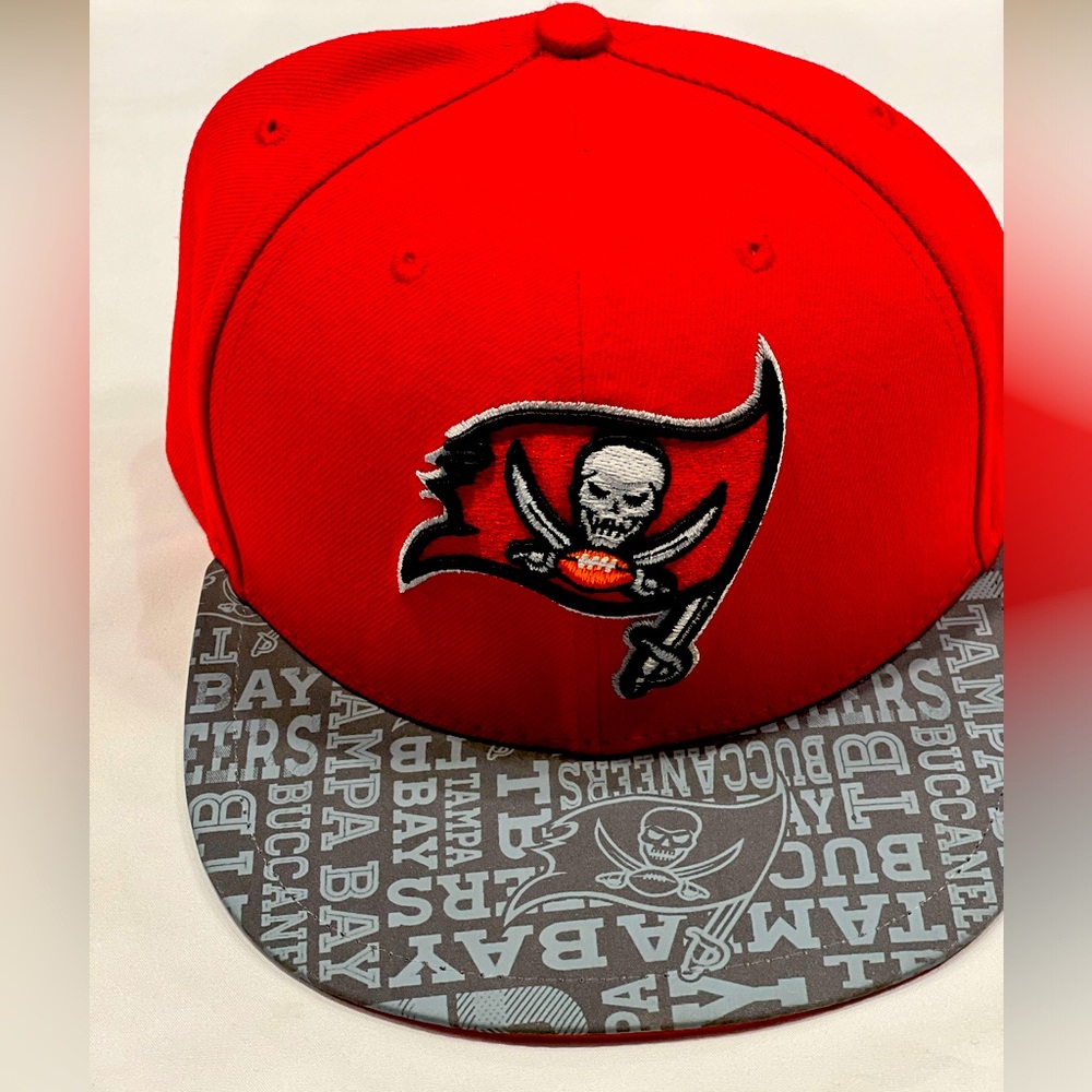 Tampa Bay Buccaneers- New Era baseball hat